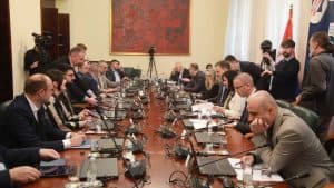 RSE: Više od pola miliona glasača u biračkom spisku sa adresom bez imena ulice i broja