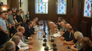 RIK: Povučena lista koalicije Narodna Srbija, dilema šta se brojem pod kojim je proglašena